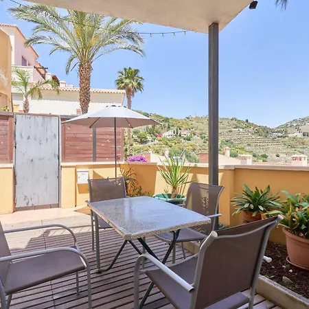 Excellent Views, And Mountain Holiday home